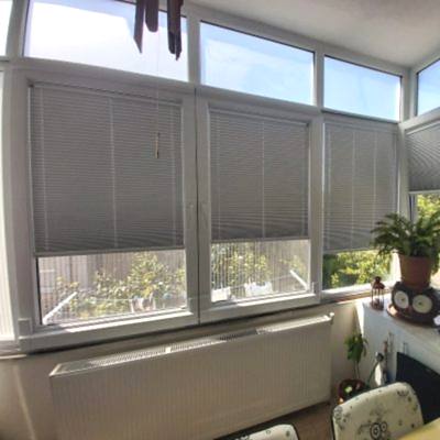 karartma-cam-balkon-perdesi-gri_225